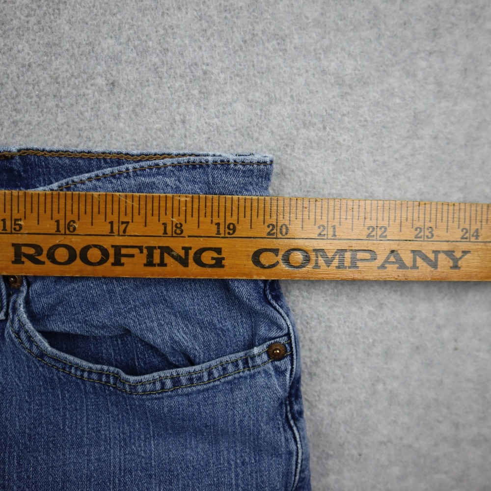 Levi's 541 Jeans Mens 42x32 Athletic Taper Blue Medium Wash Flex Denim 5-Pocket - Picture 3 of 8